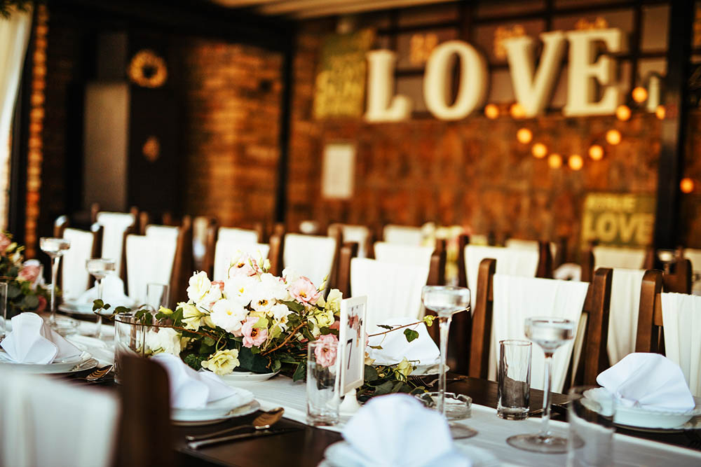 Revamp Your Big Day: Why Modern-Themed Weddings Are the Trend to Follow